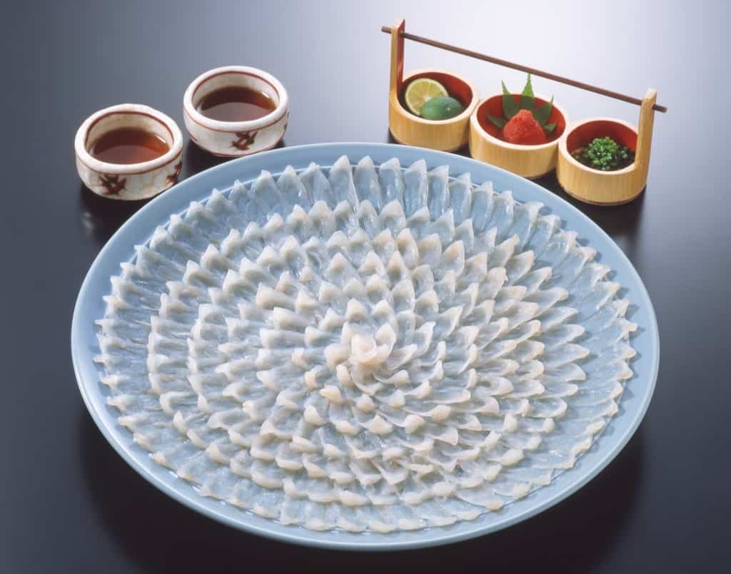 fugu-sashimi-tokyo-tokyodinner-com